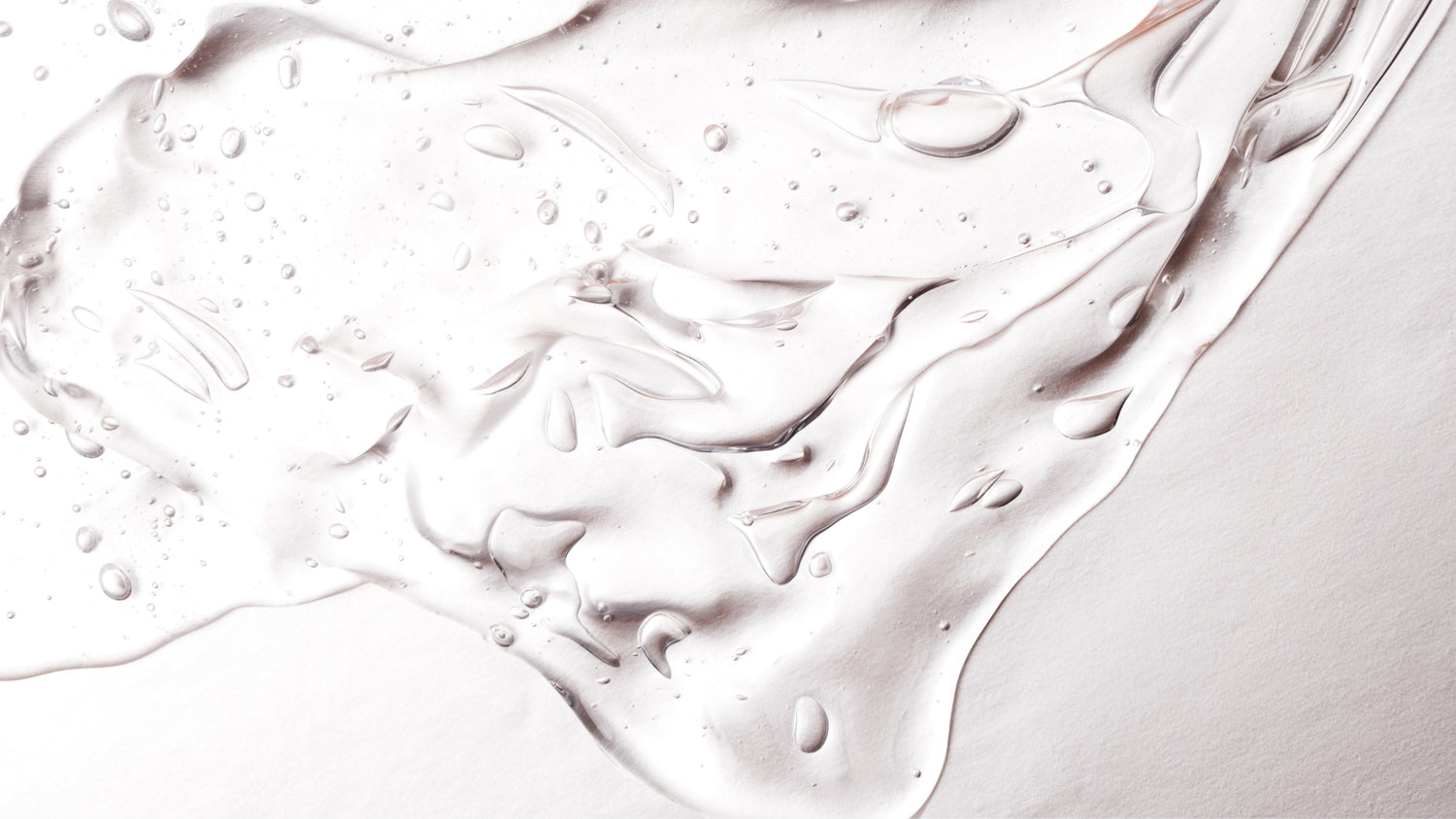 Benzoyl Peroxide vs. Salicylic Acid: Which Acne-Fighting Ingredient Is Right for You?